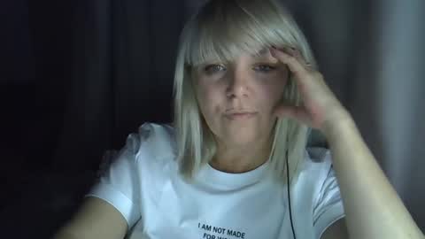 06angel online show from October 11, 9:29 pm