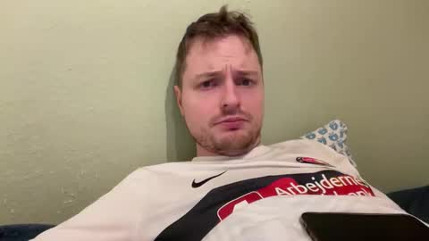 095mike online show from November 29, 3:30 pm