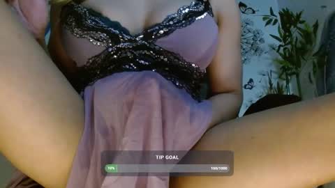 Jennifer Atkinson online show from March 3, 10:10 pm