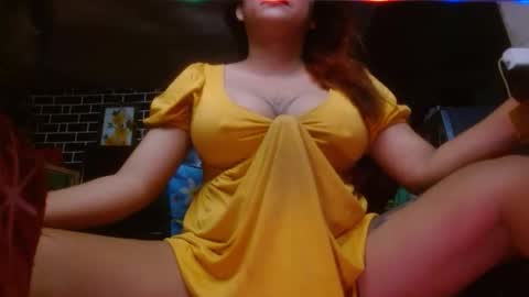  i am trixie im Your Selfsucking Mistress  online show from October 7, 11:23 pm