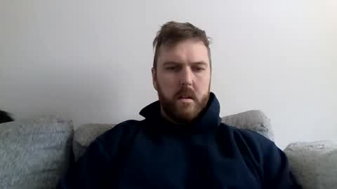 123holt123 online show from March 29, 4:41 pm