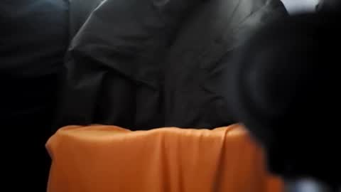 12captnhook18 online show from October 29, 1:29 am