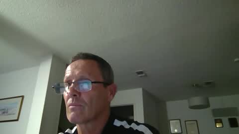 13glanmorfa online show from December 26, 3:59 am