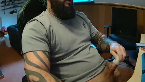 19andre90 online show from December 17, 10:00 am