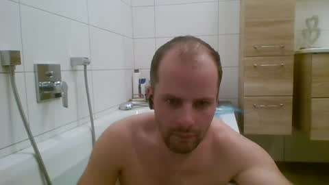Snapshot of 19berni91 chatting on February 26, 6:59 pm berni online show from February 26, 6:59 pm