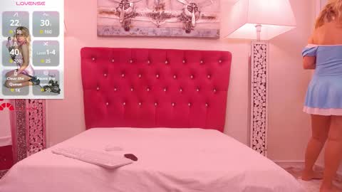 AMANDA online show from September 27, 4:54 am