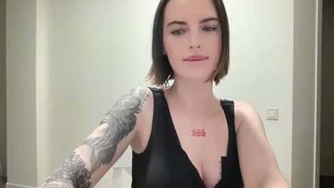 DOVE online show from November 26, 9:11 pm