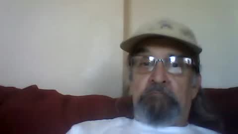 1valentine online show from May 30, 12:42 am