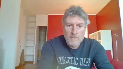 22esserre online show from February 28, 3:37 pm