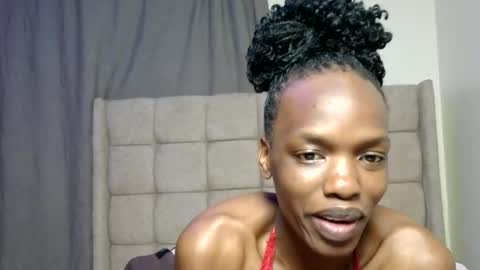 TightPussy online show from June 26, 8:42 am