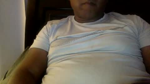 Big D Little D.. who knows online show from February 1, 6:43 am