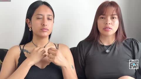Dalilah and Tarah online show from May 10, 8:37 pm