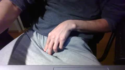 Snapshot of 3stepsaheadd chatting on March 8, 7:31 pm Steps online show from March 8, 7:31 pm