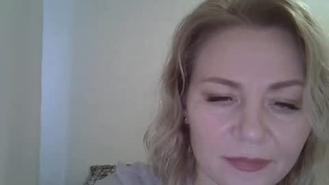 Snapshot of 3susie chatting on September 22, 8:51 am 3susie online show from September 22, 8:51 am