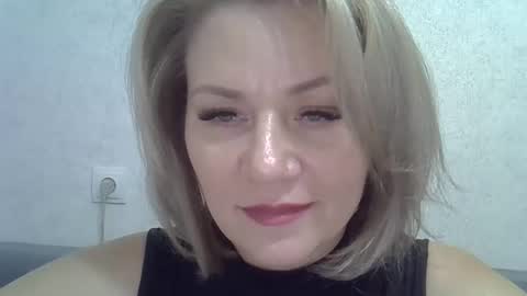 Snapshot of 3susie chatting on October 7, 7:48 am 3susie online show from October 7, 7:48 am