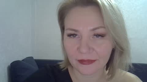Snapshot of 3susie chatting on October 14, 9:01 am 3susie online show from October 14, 9:01 am