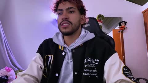 E V I L online show from November 18, 9:07 pm