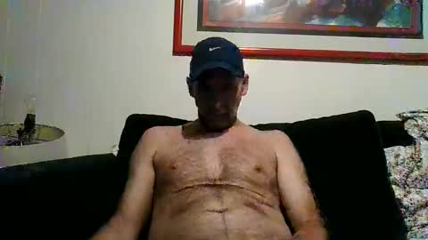 Snapshot of 4nuf chatting on October 15, 8:42 pm 4nuf online show from October 15, 8:42 pm