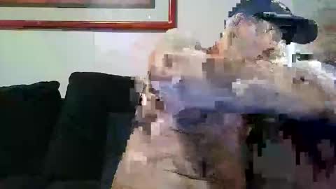 4nuf online show from February 19, 10:20 pm