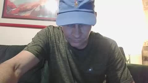 Snapshot of 4nuf chatting on December 31, 8:34 pm 4nuf online show from December 31, 8:34 pm