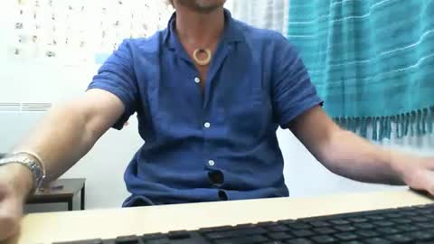 555tony555 online show from January 10, 2:46 am