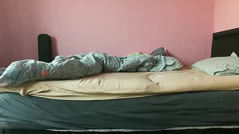 Larese Carlo online show from January 11, 2:01 pm