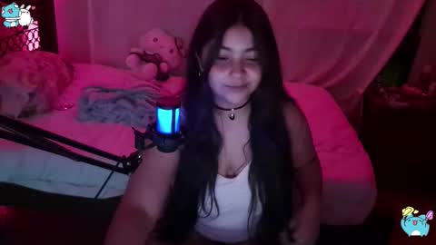 5ophie online show from February 12, 5:22 am