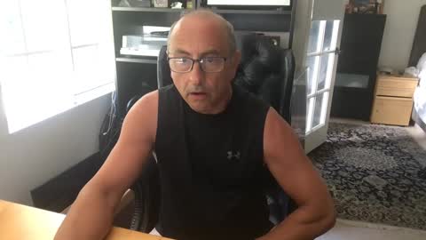 daddy vegas  for single women and couples here online show from September 8, 6:07 pm