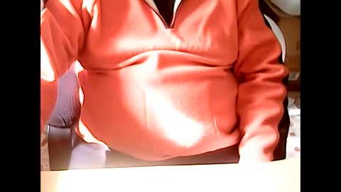 Snapshot of 69desamor chatting on December 15, 11:55 am 69desamor online show from December 15, 11:55 am