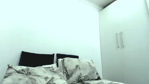 69naughtyempress69 online show from December 12, 8:57 am