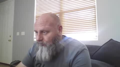 69singledad79 online show from December 10, 6:06 pm