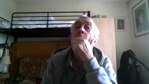 78kiss online show from April 4, 1:07 pm