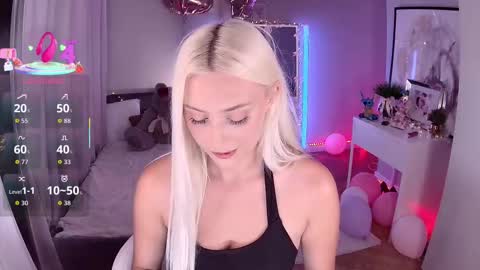 Loren Wood online show from December 19, 3:51 pm