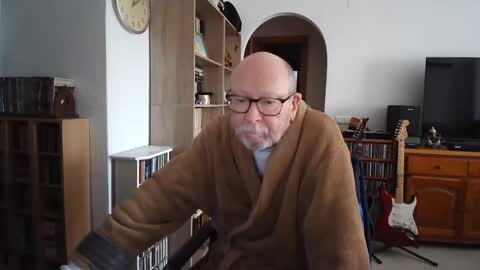  Papi  online show from March 1, 11:06 am