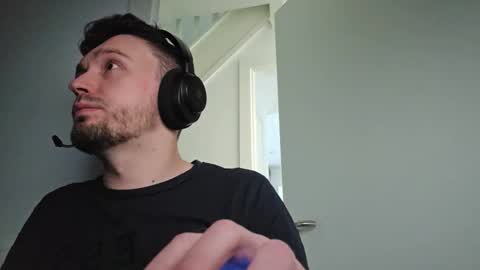 8inchdude93 online show from January 15, 11:19 am