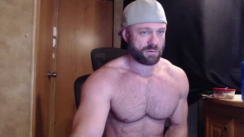 9 fat inches online show from January 19, 11:43 pm