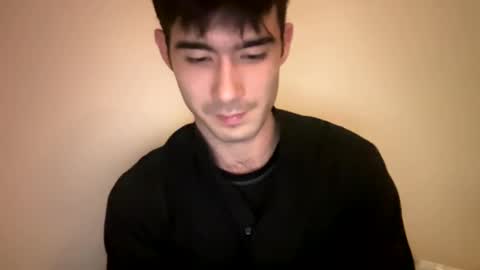 9thislandd online show from December 19, 3:19 pm