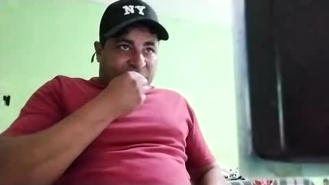 9vinhocamshow online show from March 12, 9:13 pm