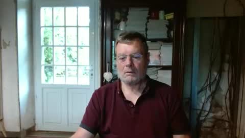 Snapshot of _123_voyeur_ chatting on September 11, 8:48 am _123_voyeur_ online show from September 11, 8:48 am