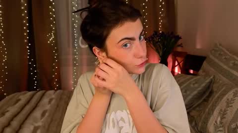 Willow online show from December 20, 9:11 pm