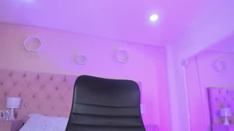 Agatha online show from November 12, 4:37 am