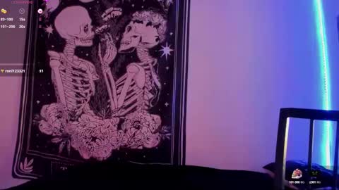 _alicesasha_ online show from March 1, 9:48 pm