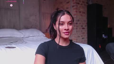 Paula online show from November 10, 4:54 pm