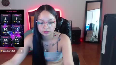 Snapshot of _anne_hot chatting on December 24, 5:13 pm Anne online show from December 24, 5:13 pm