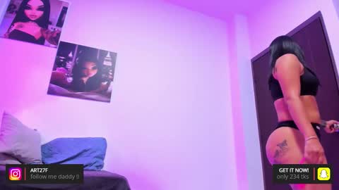 Snapshot of _ariana_lopez_ chatting on September 23, 9:25 am Ariana online show from September 23, 9:25 am