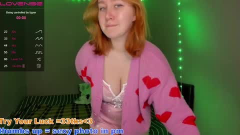 hello im Lira online show from January 3, 6:14 pm