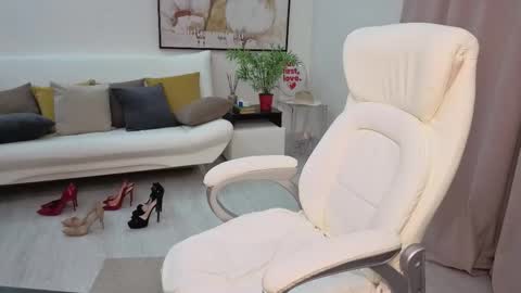 Snapshot of _beylly chatting on October 4, 6:06 pm Beylly online show from October 4, 6:06 pm
