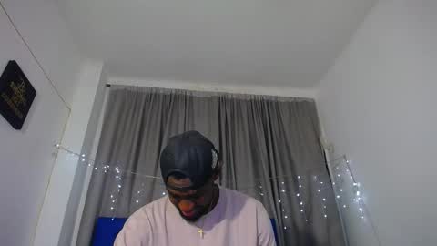 Andrew online show from March 25, 3:35 am