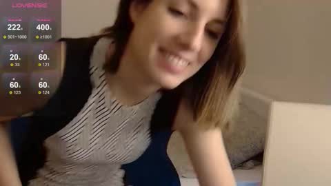 Laura online show from November 14, 11:01 am