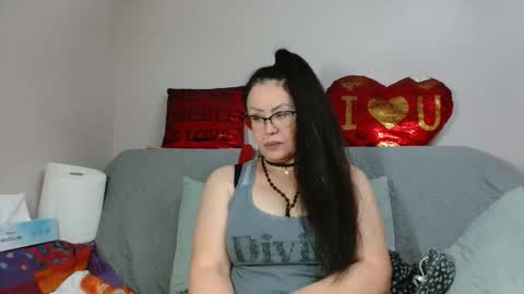 KHALEESI online show from September 28, 9:57 pm